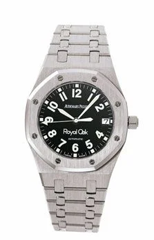 Audemars Piguet Audemars Piguet - 14790ST.OO.0789ST.07 Royal Oak 14790 Date Stainless Steel / Military