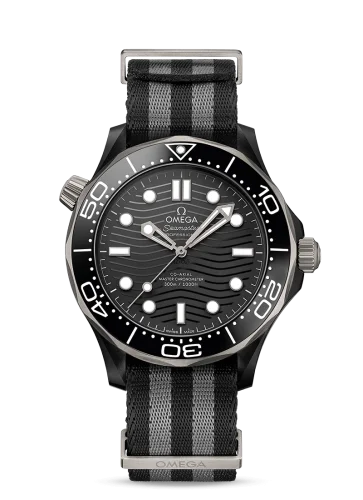 Omega Omega - 210.92.44.20.01.002 Seamaster Diver 300M Master Co-Axial 43.5 Ceramic / Titanium / Black / NATO