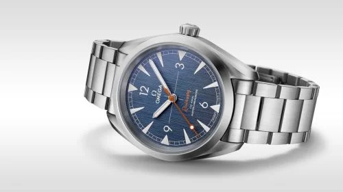 Omega Omega - 220.10.40.20.03.001 Railmaster Omega Co-Axial Master Chronometer 40 Stainless Steel / Blue / Bracelet