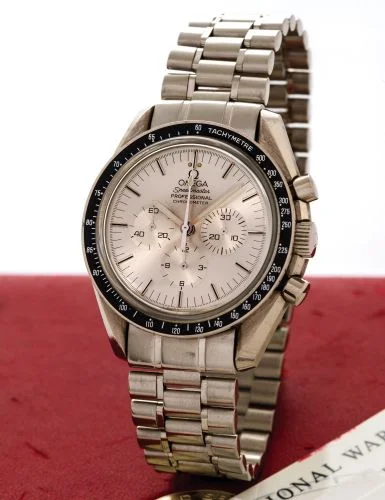 Omega - 3192.30.00 Speedmaster Professional Moonwatch Apollo XI 25th White Gold Bracelet