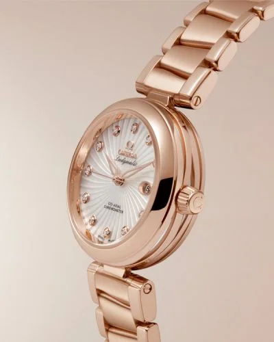 Omega Omega - 425.60.34.20.55.001 LadyMatic Co-Axial 34 Red Gold / MOP / Bracelet