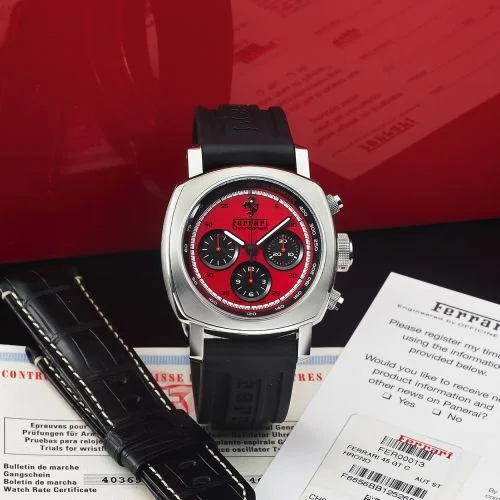 Panerai - FER00013 Ferrari Granturismo Chronograph Red