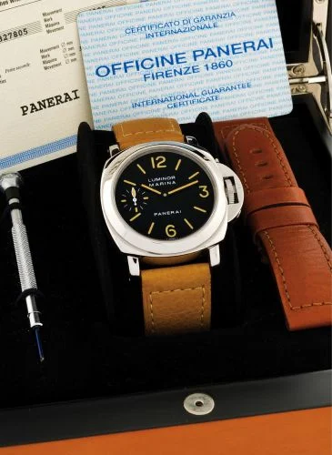 Panerai - PAM00001 Luminor Marina