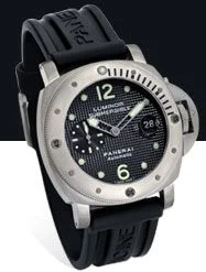 Panerai - PAM00025 Luminor Submersible Hobnail