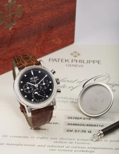 Patek Philippe - 3970EP-019 Perpetual Calendar Chronograph 3970 Platinum / Black Diamond
