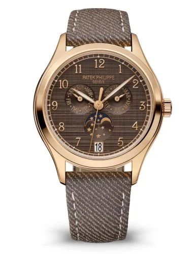 Patek Philippe Annual Calendar 4946 Stainless Steel / Blue