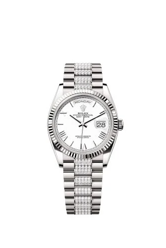 Rolex - 128239-0060 Day-Date 36 White Gold - Fluted / White - Roman / President - Diamond